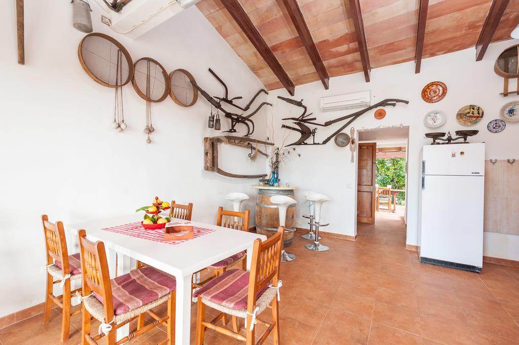 Portels Villa